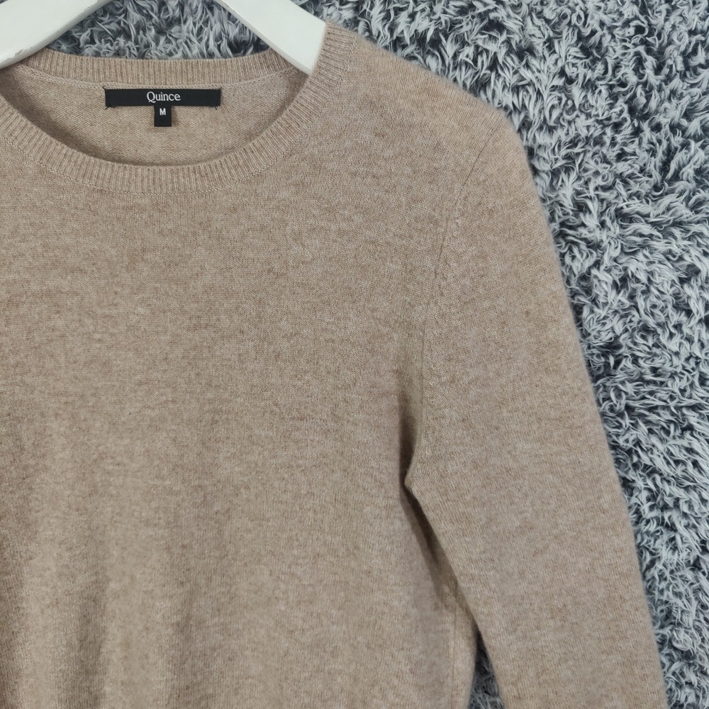 Quince 100% Cashmere Luxe Crew Neck Long Sleeve Sweater Top Women Medium Beige - Picture 6 of 15
